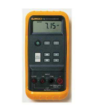 Calibratoare / Simulatoare Fluke 715 Calibrator Volt/mA